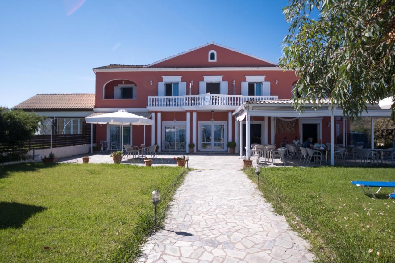Christina Beachfront Rooms By Hotelius Petrití Exterior foto